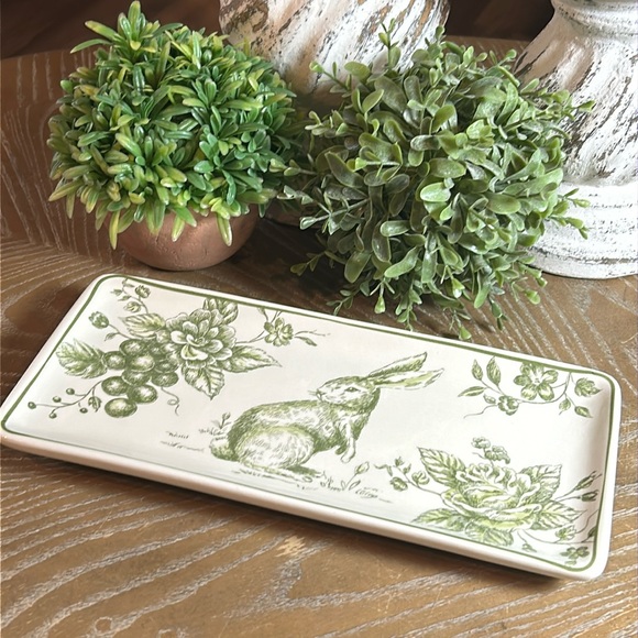 NEW! Vintage Inspired Shabby Chic French Toile Roses Bunny Rabbit Serving Tray - Picture 3 of 10
